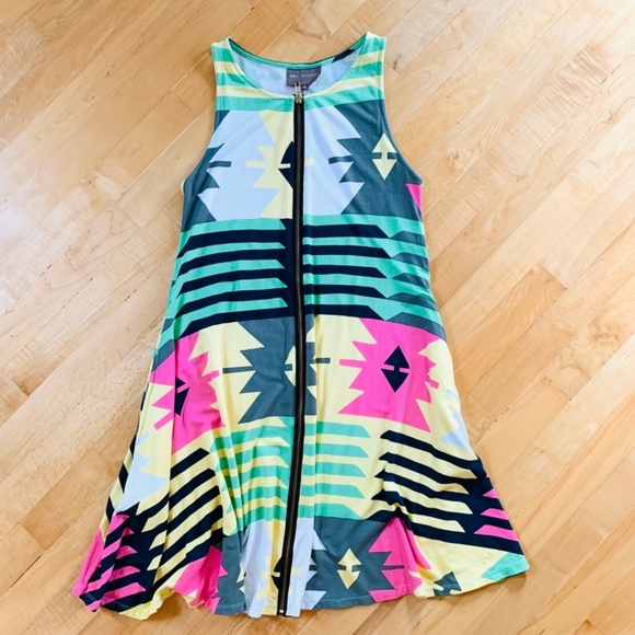 EUC- Anthropologie Bel Kazan Vibrant Aztec Print Zip Dress Medium - Picture 1 of 9
